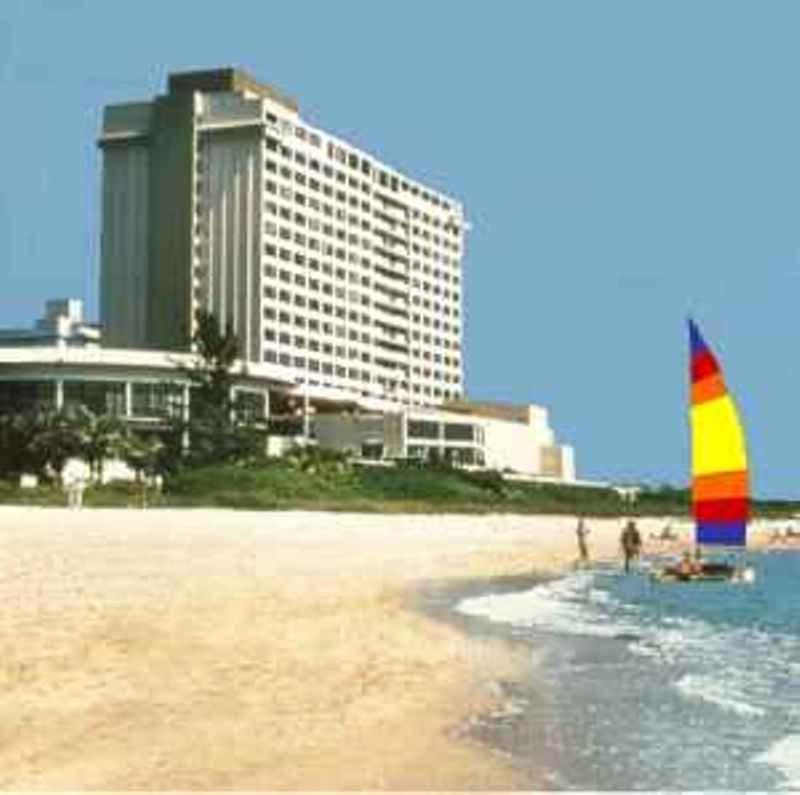 Ocean Front Studio Units Майами-Бич Экстерьер фото